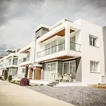 Four Seasons - Luxury Apartament *