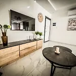 Four Seasons - Luxury Apartament *