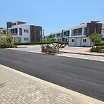 Four Seasons - Luxury Apartament Boghaz
