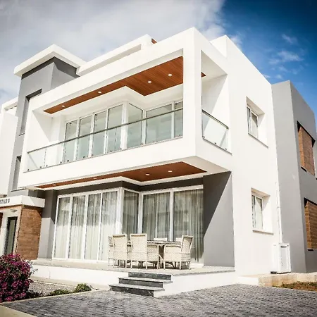 Apartment Luxury Garden - Four Seasons Boghaz, Iskele