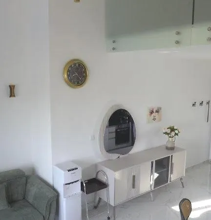 Four Seasons - Luxury