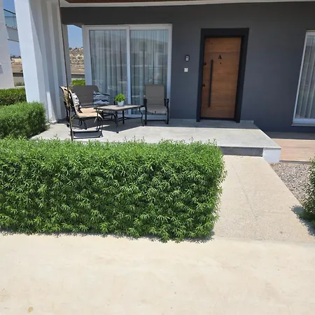 Four Seasons - Luxury דירה