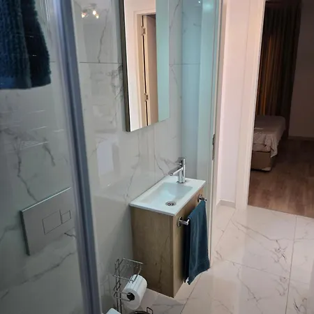 Four Seasons - Luxury Apartament *