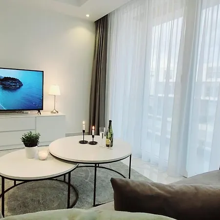 Four Seasons - Luxury *
