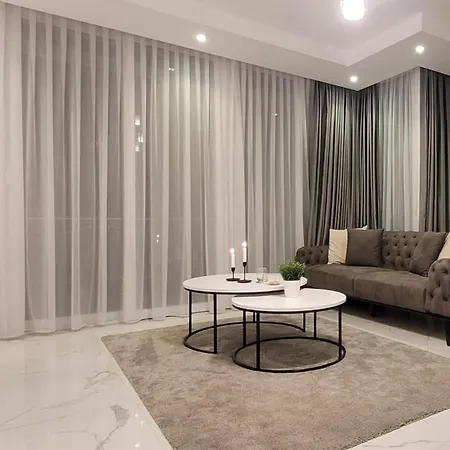 Four Seasons - Luxury *